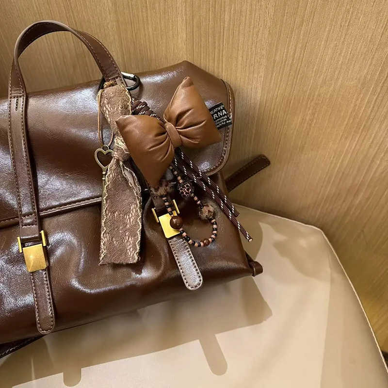 Vintage Brown Leather Bow Key Pendant Fashion Lace Ribbon Keychain Beading Braided Lanyard Key Ring Suitable for Women Bag