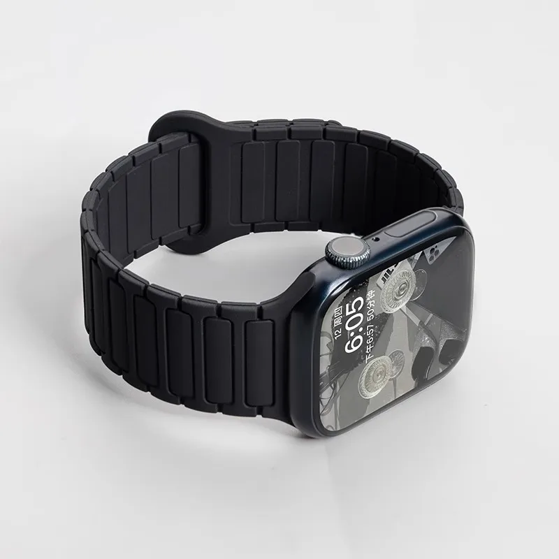 ตัวเลือกสินค้า สายซิลิโคน Apple Watch ยืดหยุ่นใส่สบาย หลายขนาด