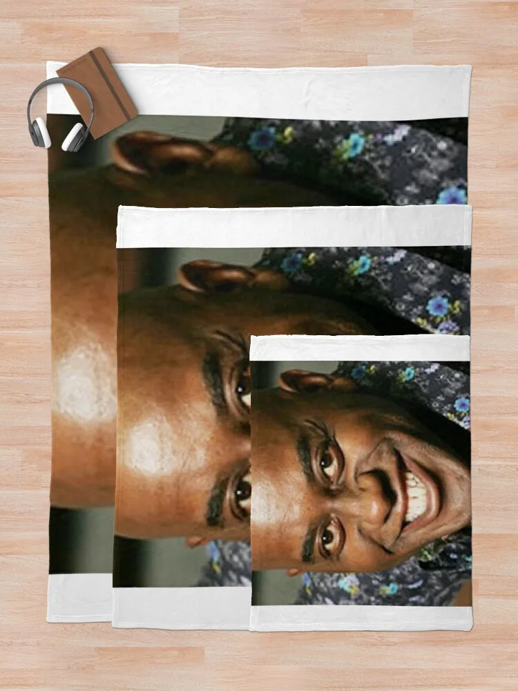 Ainsley HarriottThrow ��� �ʴ��� ������ ���