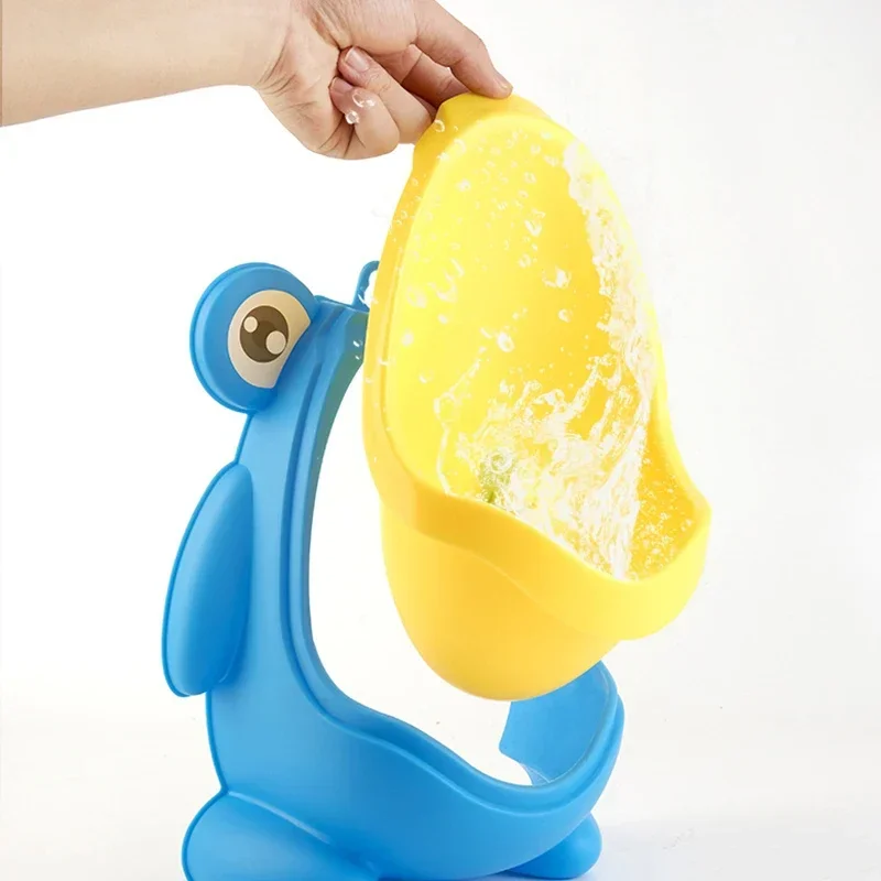 Cartoon Baby Toilet Urinal Boy Wall-mounted Urinal Frog Shape Boy Standing Urinal Toilet Training Urinal 6