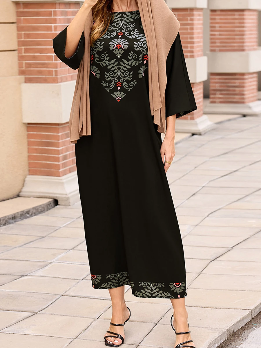 Elegant Floral Maxi Dress with 3 4 Sleeves Round Neckline and Flowy Silhouette - Perfect for Summer Events and Casual Outings
