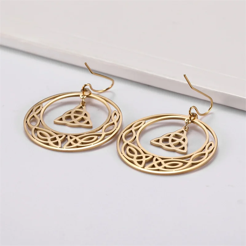 Vintage Irish Celtics Knoten-Ohrringe für Damen, Edelstahl, goldfarben, Mond, Stern, Creolen, Wicca, Wikinger-Schmuck, 2023, Trend – Detail 40