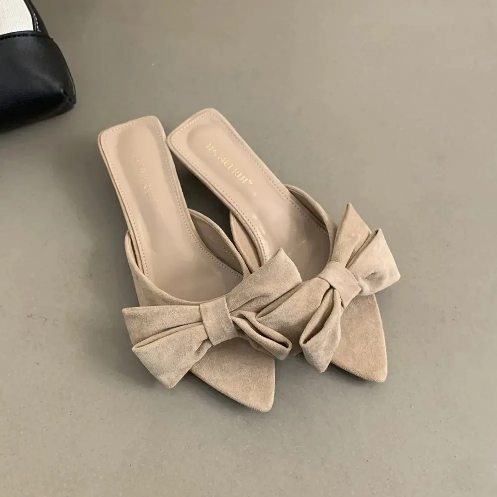 

2024 New Butterfly Knot Slipper Fashion Pointed Toe Slip On Ladies Elegant Sandal Thin Low Heel Peep Toe Slides Shoe Pumps Dress