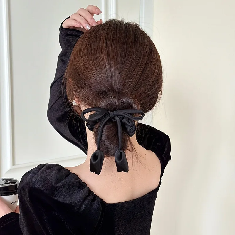 Рисунок 2 - Новые черные и белые резинки для