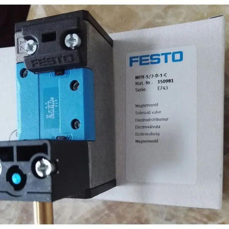 

Соленоидный клапан One FESTO MFH-5/2-D-1-C 150981, новая Ускоренная доставка