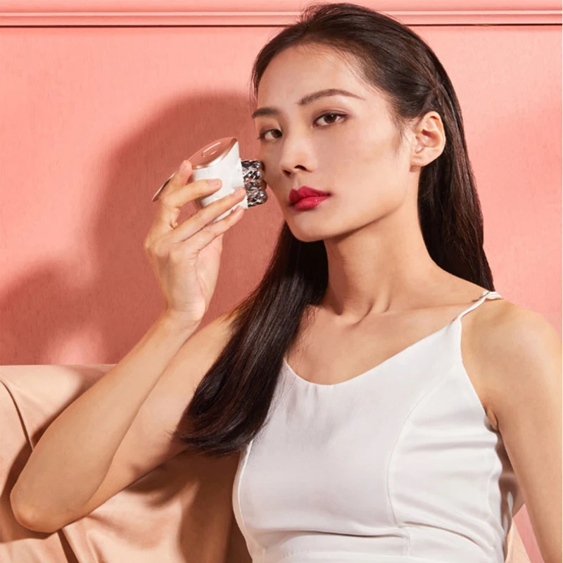 EMS 5 in 1 RF Facial Massager Massage Head Home Use Facial Device Promote Face Cream Absorption 5 Light Color Modes Beauty Tools
