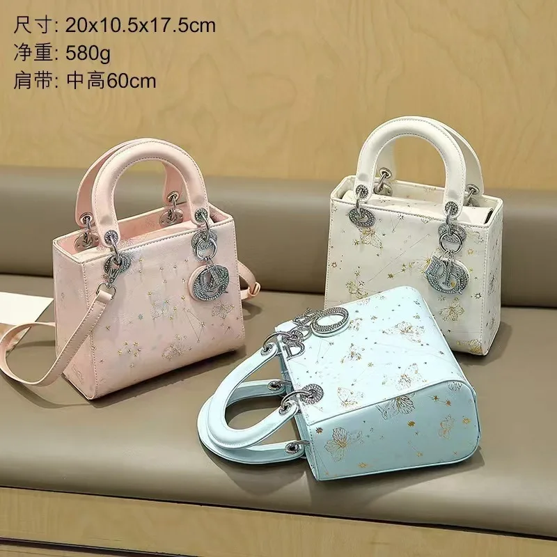 حقيبة كروس جديدة ومحمولة باليد، مصممة خصيصًا لتلبي...