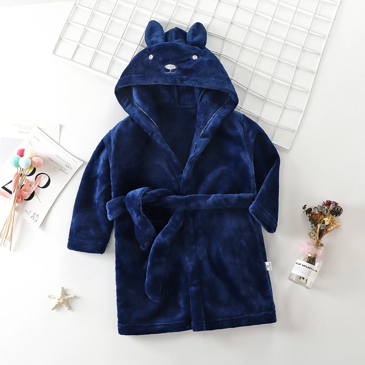 Autumn Winter Children Sleepwear Robe Flannel Thicken Hooded Warm Bathrobe Kids Pajamas Boys Girls Lovely Cartoon Robes2-12Y