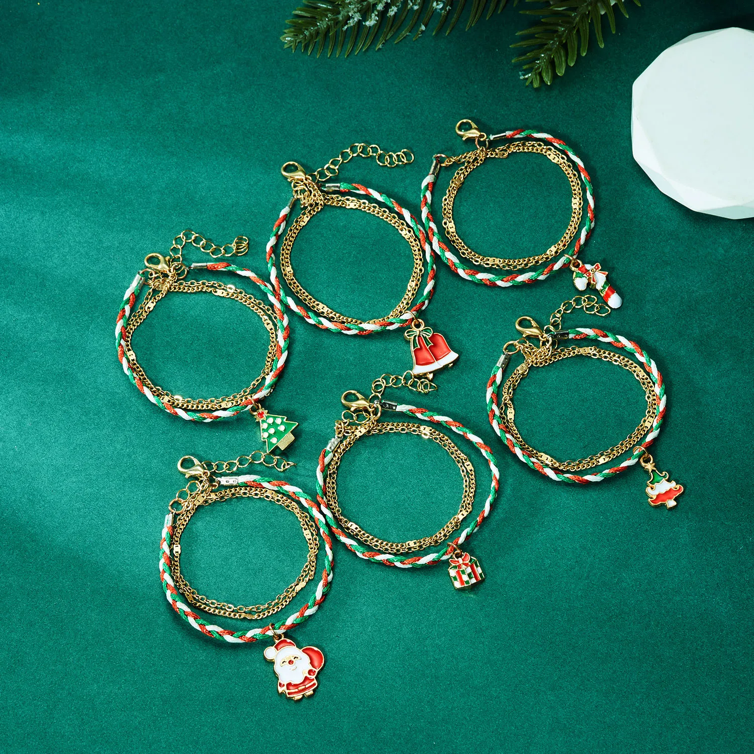 

Fashion Three-Layer Christmas Bracelet for Women Handmade Braided Rope Metal Chain Pendant Bracelet Exquisite Party Jewelry Gift
