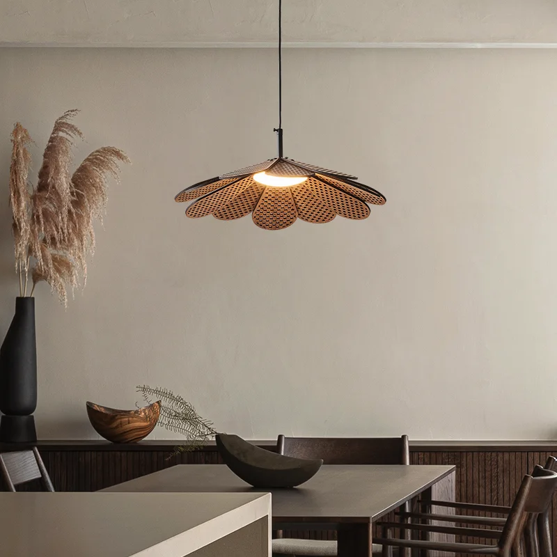

Single head chandelier modern solid wood living room background Japanese style corridor entrance dining room small chandelier