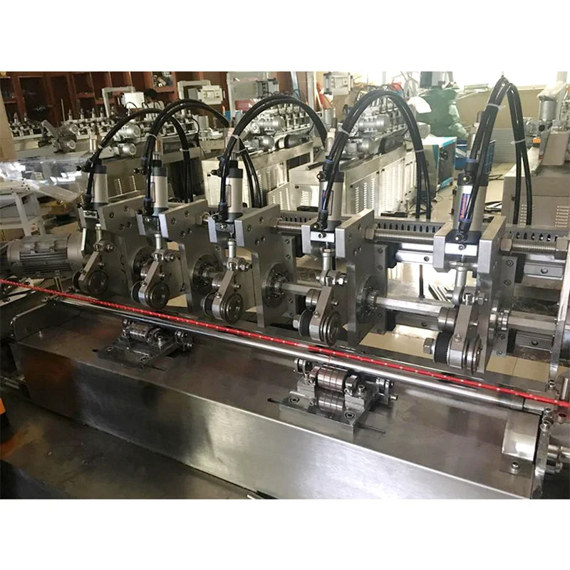 Рисунок 5 - U-образная машина для упаковки бумажных соломинок