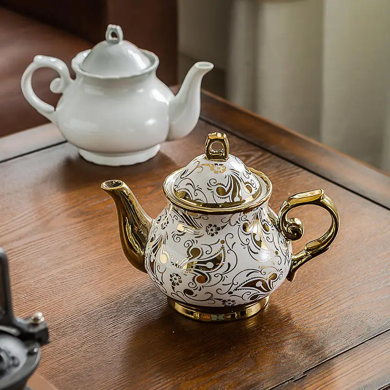 British Teapot Porcelain 1