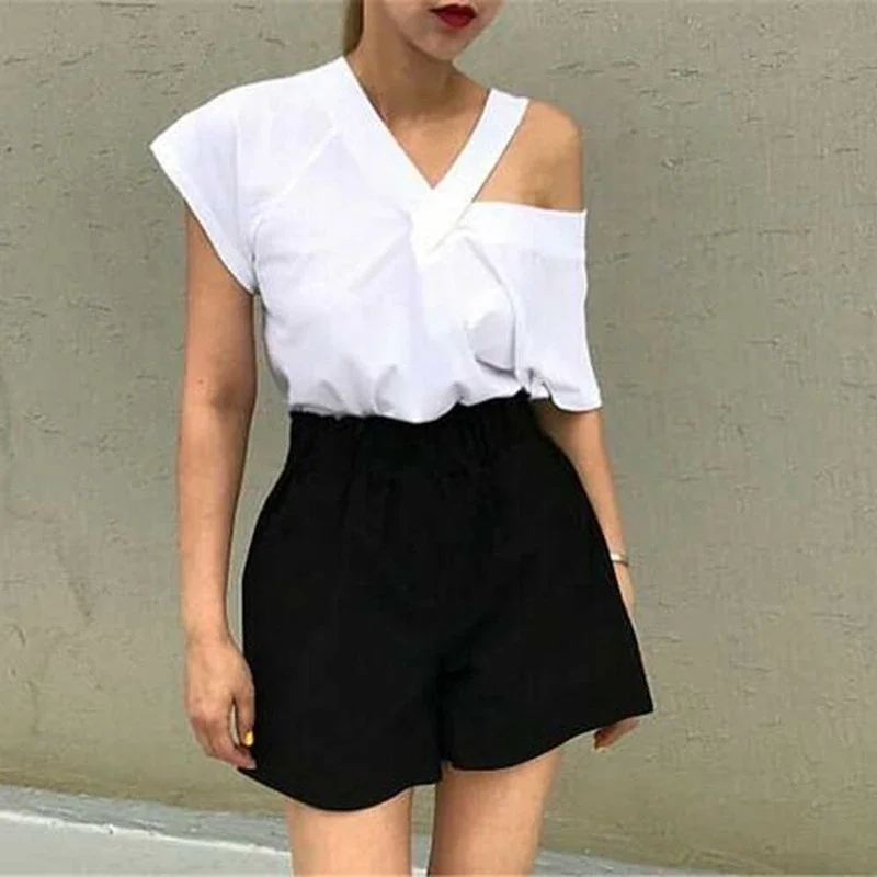 

Women Sexy V-neck Hollow Solid Color T-shirt Summer All-match Short Sleeve Ladies T-Shirts 2024 Fashion Korean Style Casual Tops