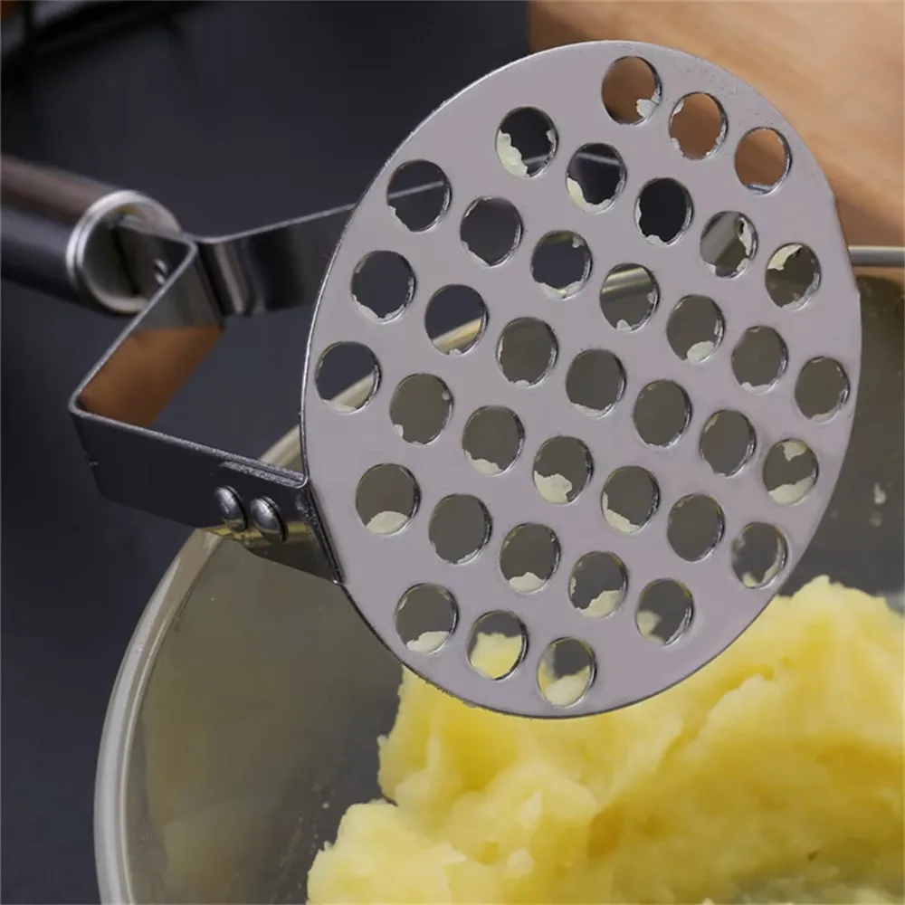Practical Stainless Steel Potatoes Masher Rust-proof Handheld Potatoes Crusher Hangable Household Fruit Puree Maker Cooking