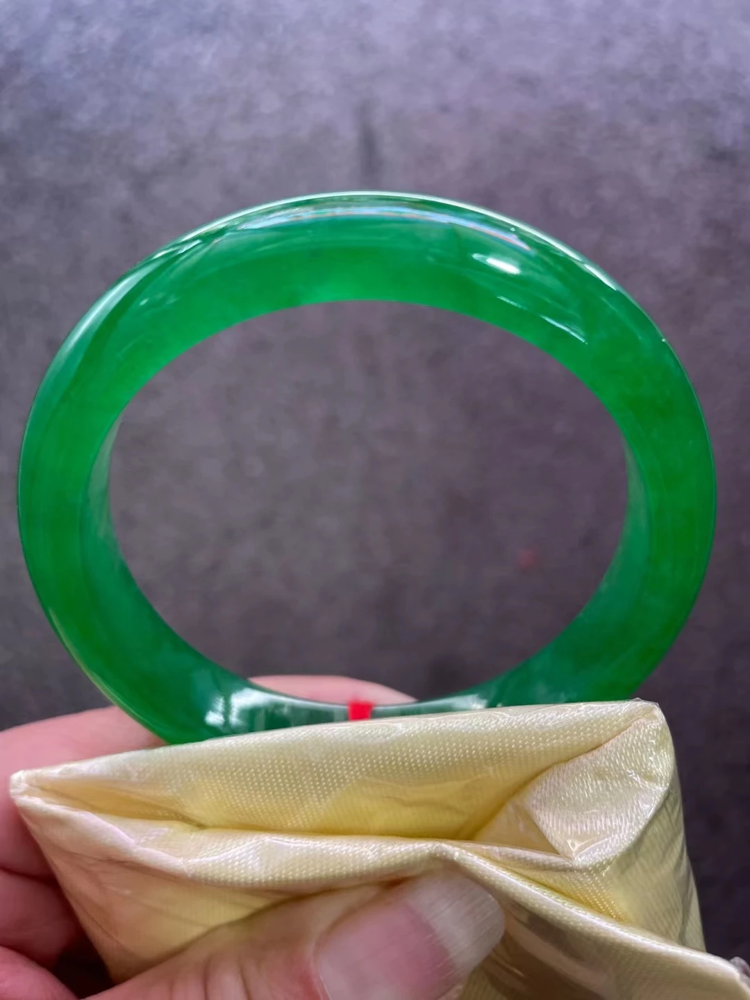 Top Qality Natural A Level Jade Rare Emerald Explicit Bangle Physical Shooting Jewelry Accessories Gift  Fashion Perfect Bracele