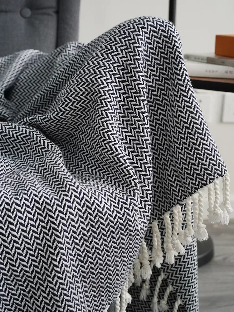 Cotton Blanket Cotton Herringbone Hitching Towel Scandinavian Blanket Sofa Decorative Blanket 4
