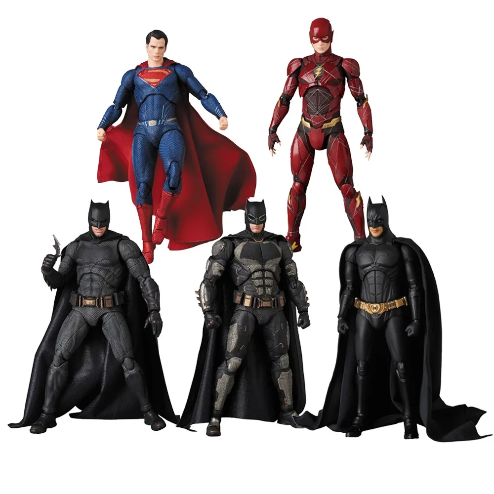 5 Tipi 16Cm Batman Superman Action Figures Modello Giocattoli Regalo
