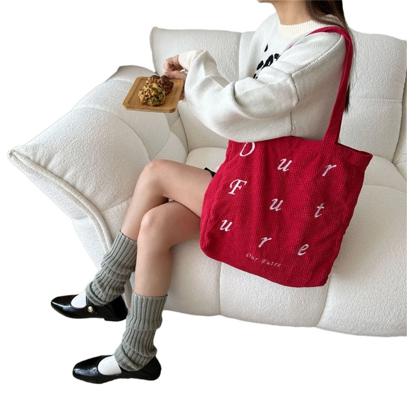 Versatile Shoulder Bag for Travel and Daily Activities Large Capacity Handbag E74B