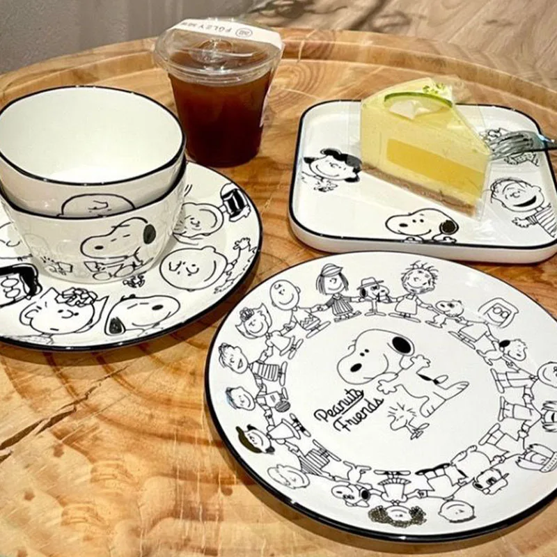 

Новая посуда Miniso Snoopy Kawaii Мультяшные керамические блюда и посуда Ins Студенческая мультяшная рисовая миска детская посуда набор