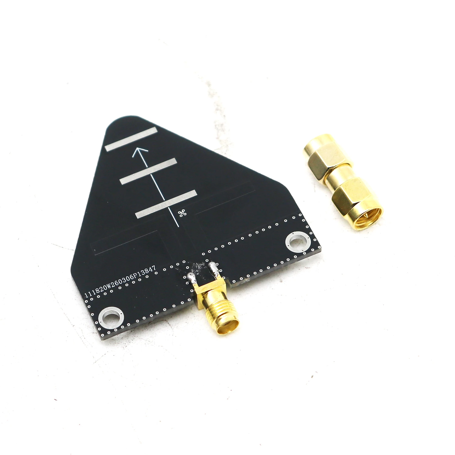 Antenne WiFi 2.4/5.8GHz 6-7dBi SMA Femelle pour Drone FPV