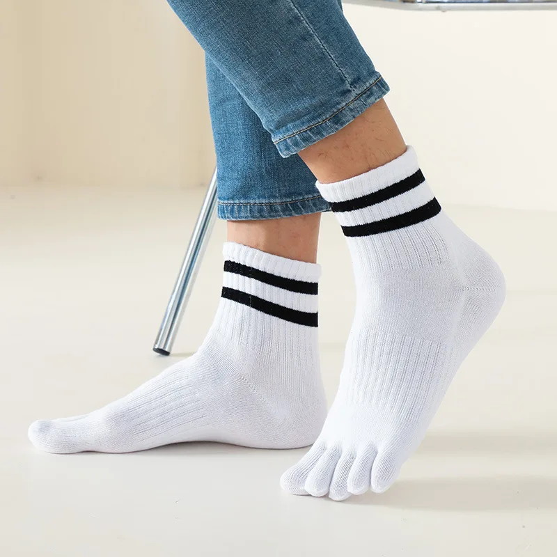 5 Pairs Mans Sport Socks with Toes Short Black White Running Cycling Travel Sock Man Striped 5 Finger Thick Cotton Solid Socks