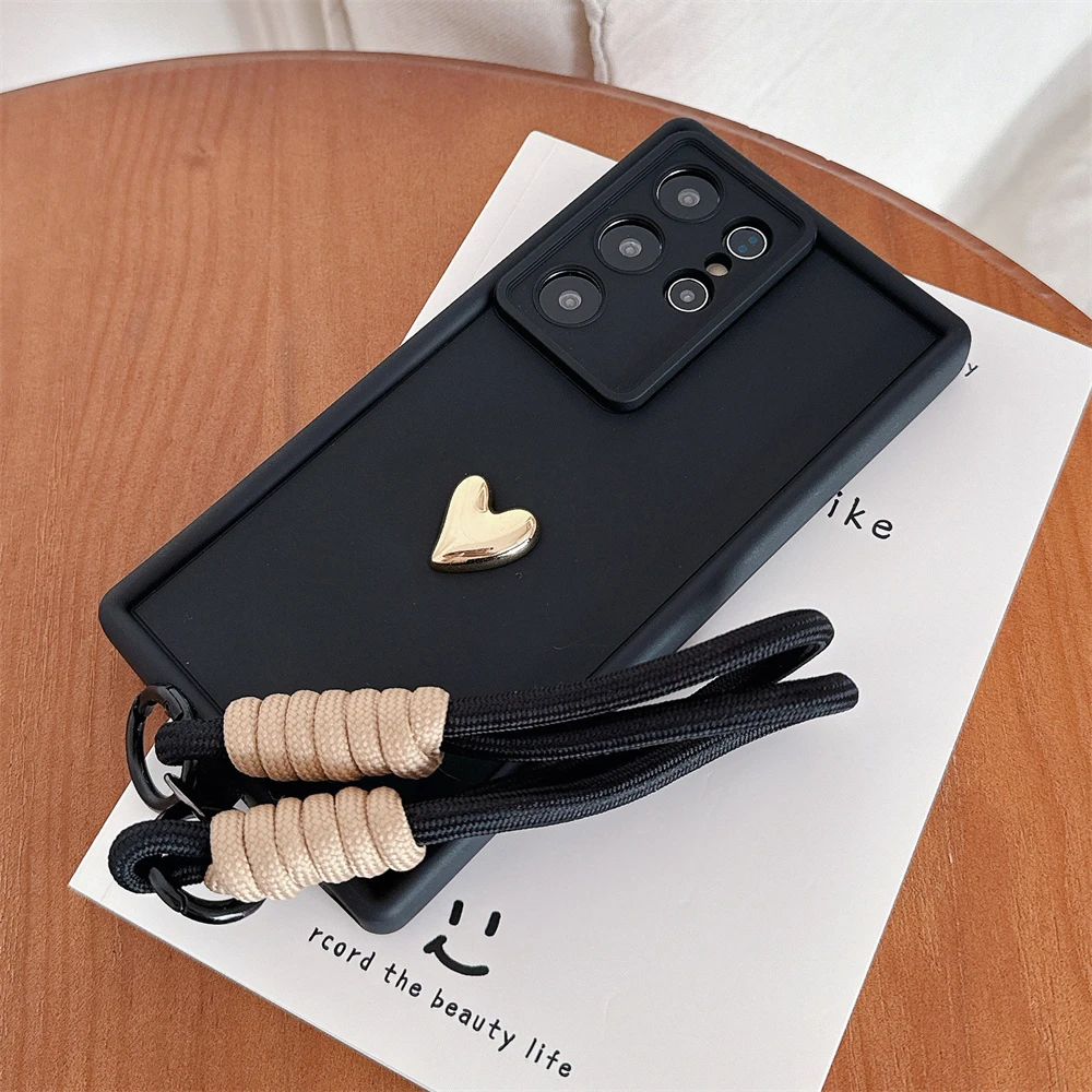 Elegant 3D Gold Love Heart Wrist Chain Silicone Phone Case Cover