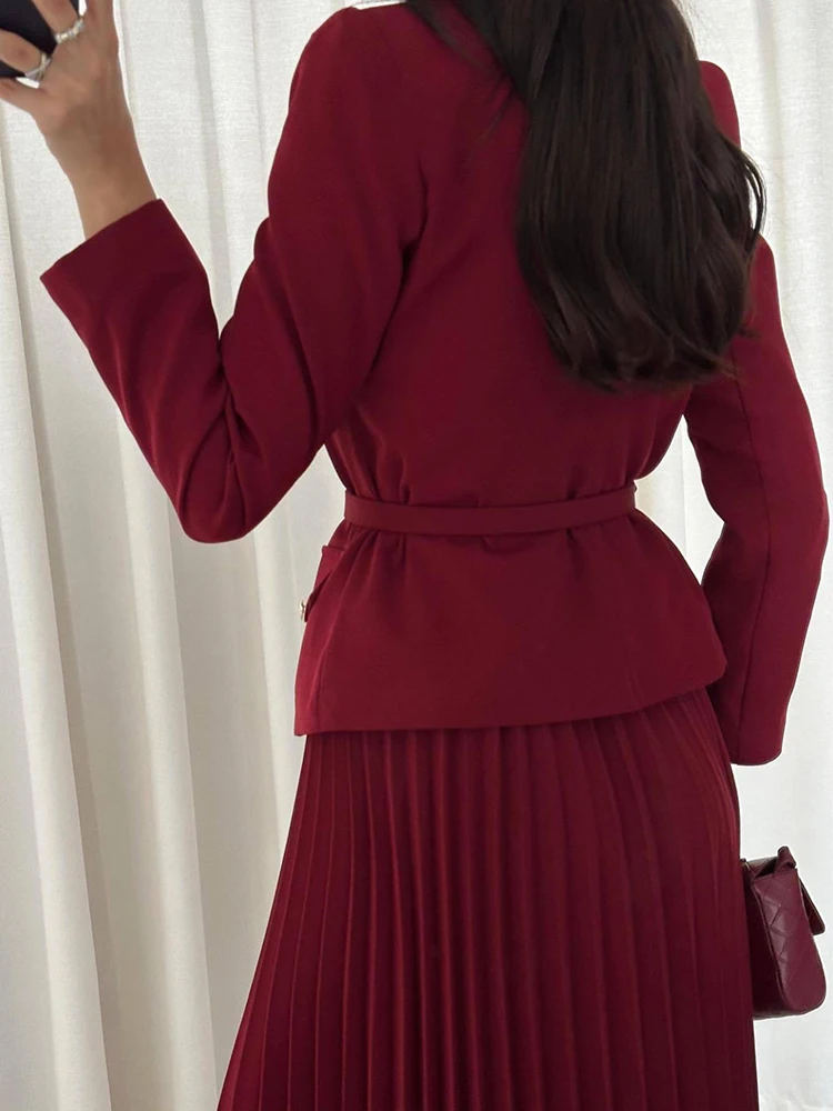 Long Dresses for Women Two Piece Dress Autumn Suit Collar Long Sleeve Pleated Skirt A-Line Slim Belt Black Dress Two-piece Set 4