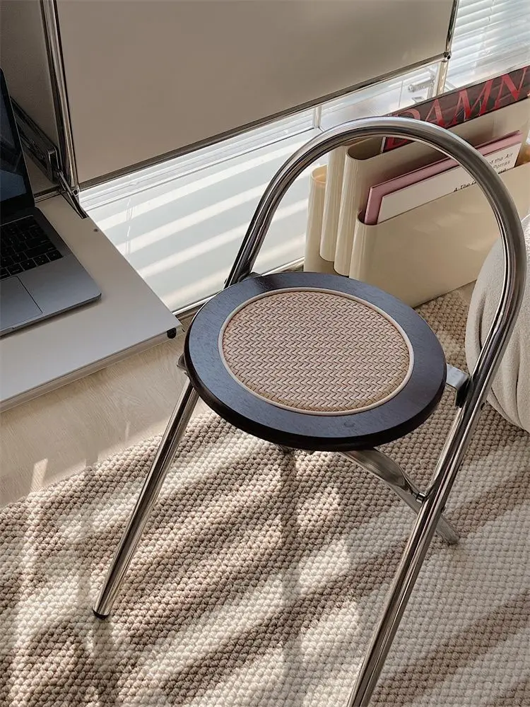 Slide image a2b607fda6714e41ae9311cb43be8a68