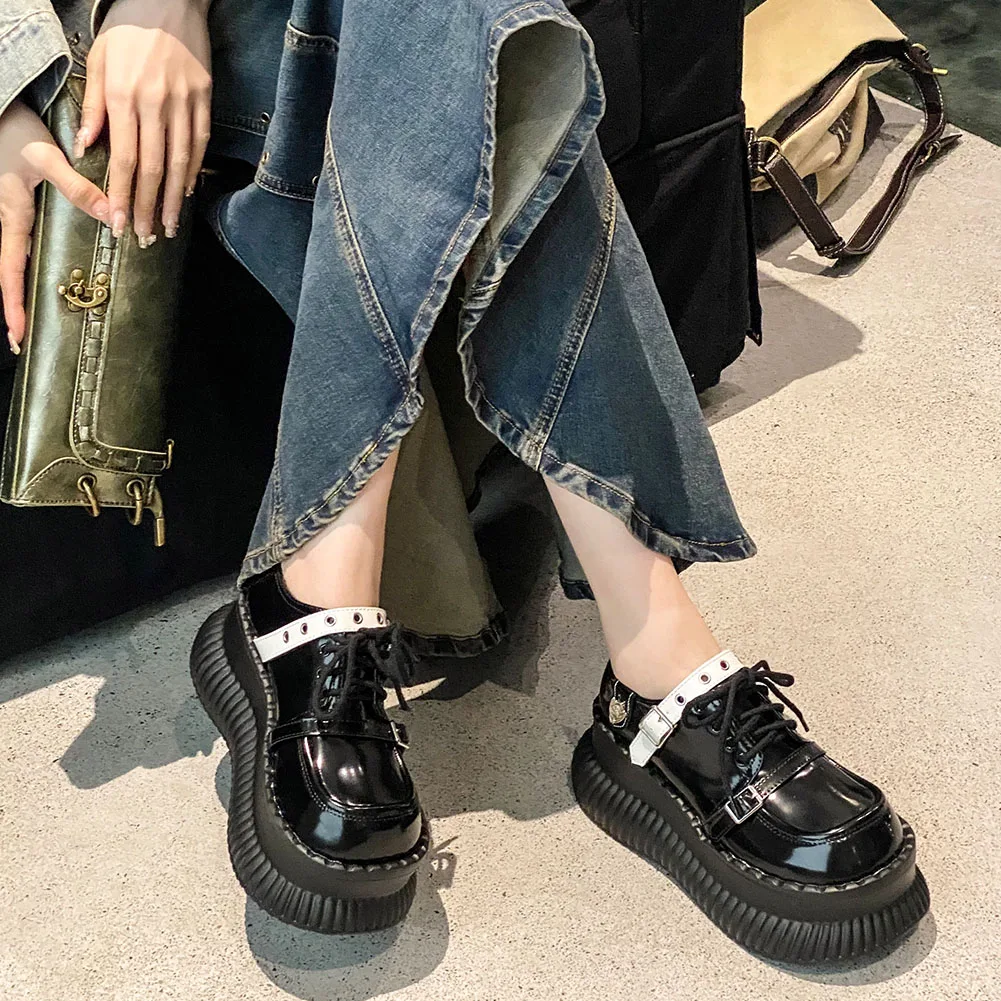 

Chunky Punk Gothic Style Square Toe Chain Decor Lace Up Shoes For Women Metal Decration Street Style Platform Mary Jane Shoes