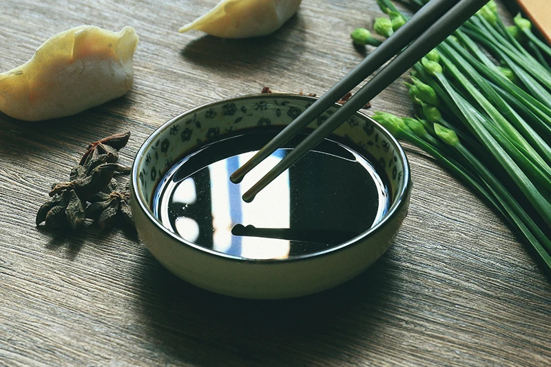 Description Picture 3 of itemKeith 23.5cm Titanium Chopstics Rice Food Tableware Chop Sticks Cooking Cutlery Lightweight Reusable Camping Supplies with Tubes