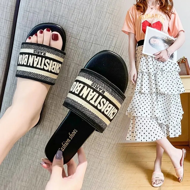 2024 Letter Slippers Fashion Flat Woman Single Shoes Casual Shoes Female Outer Wear Letter Sandals Women's Shoes Flat
