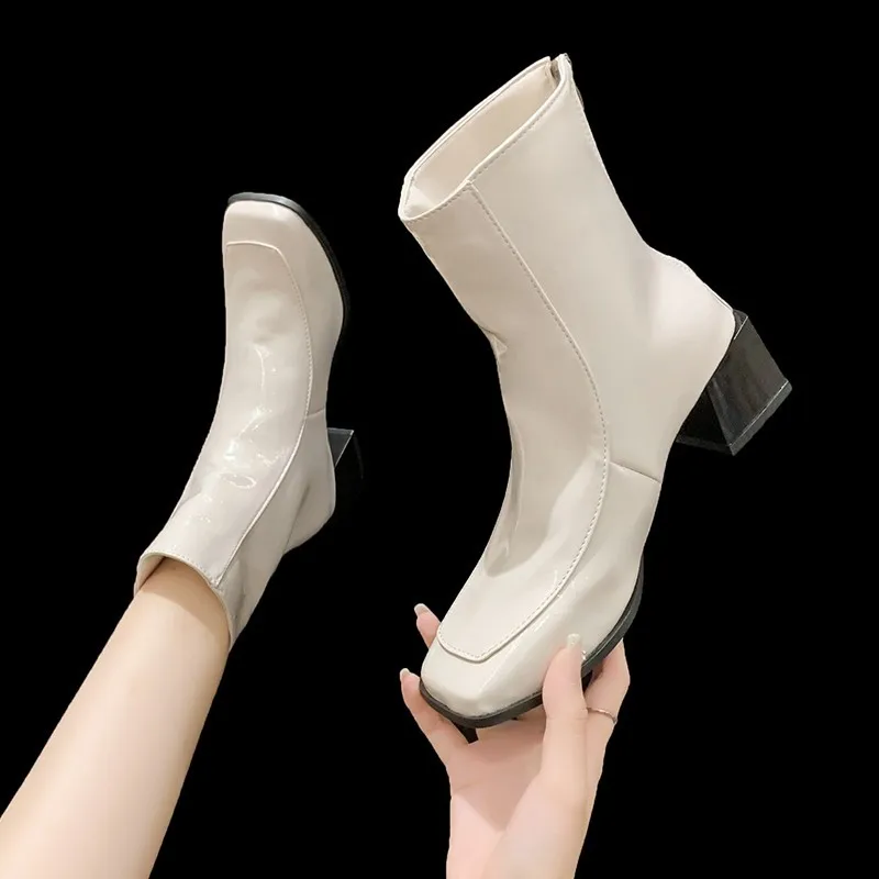 Square-toe Short Boots Women's 2023 Autumn and Winter New Korean Style High-heeled Boots Side Zipper Platform Boots Women Boots