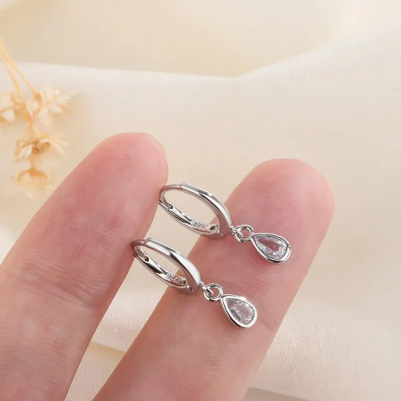 Trendy Water Droplet Zircon Hoop Earrings for Women Elegant White CZ Dangle Earrings Huggies Jewelry Gifts