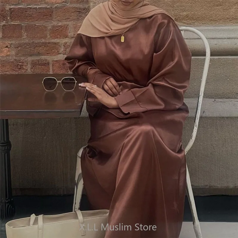 Plain Elegant Eid Ramadan Dubai Turkey Dresses Modest Loose Robe Femme Musulmane Kaftan Muslim Women's Prayer Garment (No Scarf)