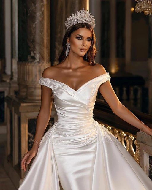 Amazon.com: Stylefun Boho A-Line Wedding Dresses for Bride 2023 Long Beach  Bohemian Simple Bridal Gowns for Women Ivory 2 : Clothing, Shoes & Jewelry