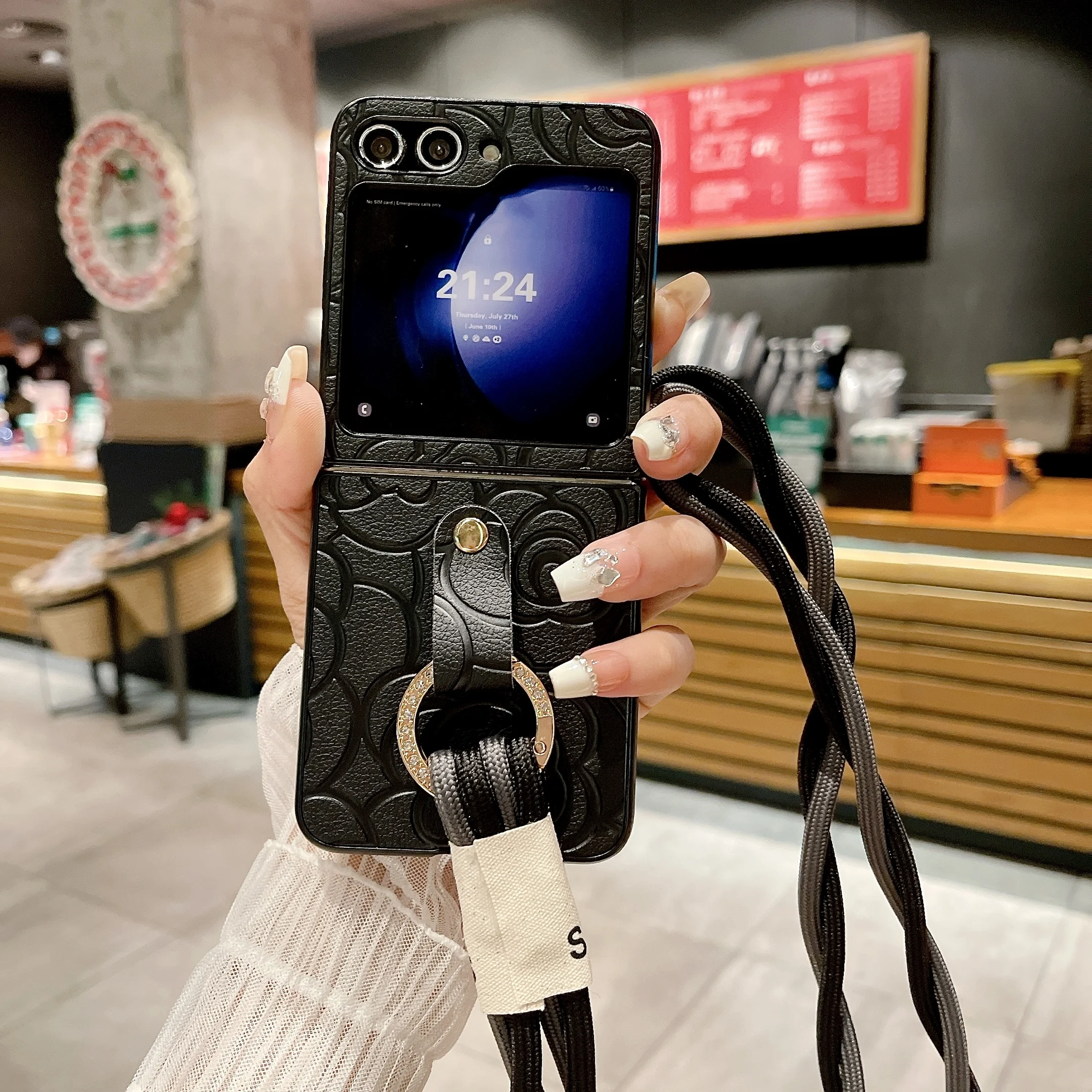 Camellia Diy Phone Case For Samsung Galaxy Z Flip 3 4 5 5G Long Lanyard Protective Shell Flip3 Flip4 Flip5 Cover