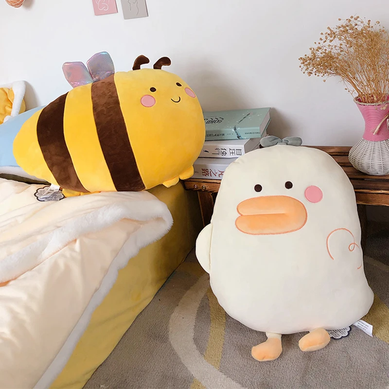 round bee plush