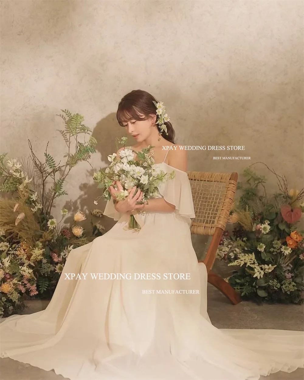 XPAY Elegant chiffon Train Wedding Dresses Japan  Korea Women Pleats Draped Floor ruffled sleeve Bridal Gowns Customized 2