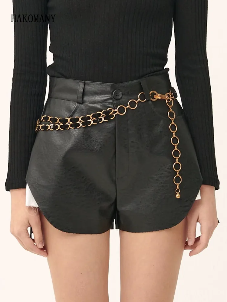 

2023 Women Summer High Waist Faux Leather Shorts Sexy Contrast Color Lining Pockets Slit Hem Short Pants