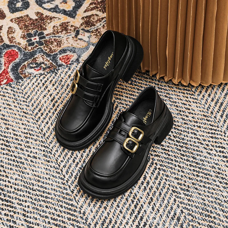 2023 Spring New Women's Leather Shoes Black Loafers Fashionable Metal Decoration Middle Heel Banquets and Offices Casual Shoes