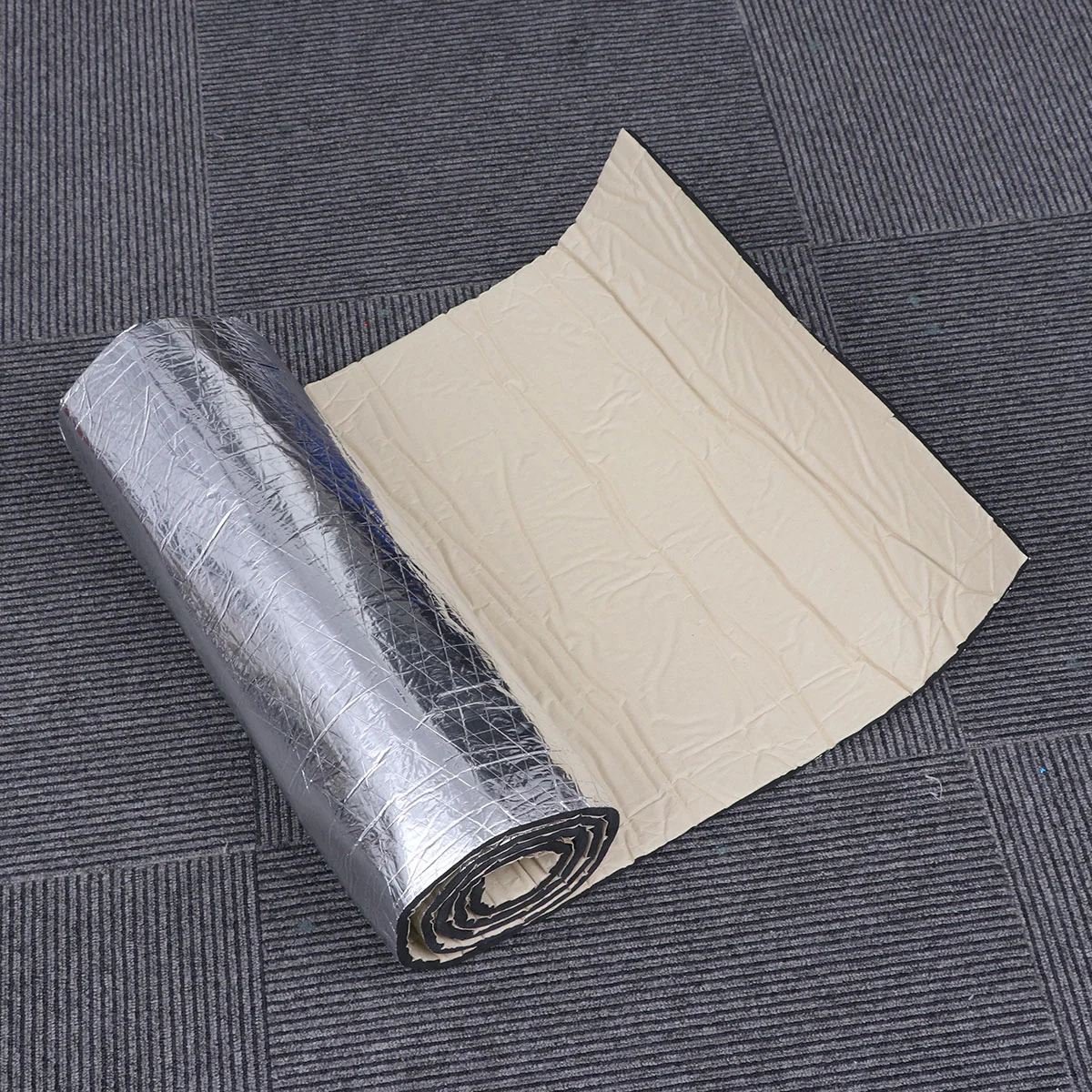 

1 Roll 10MM Car Heat Sound Deadener Thick Aluminum Foil Sound Insulation Cotton Four-door Trunk Full Car Sound-absorbing Cotton