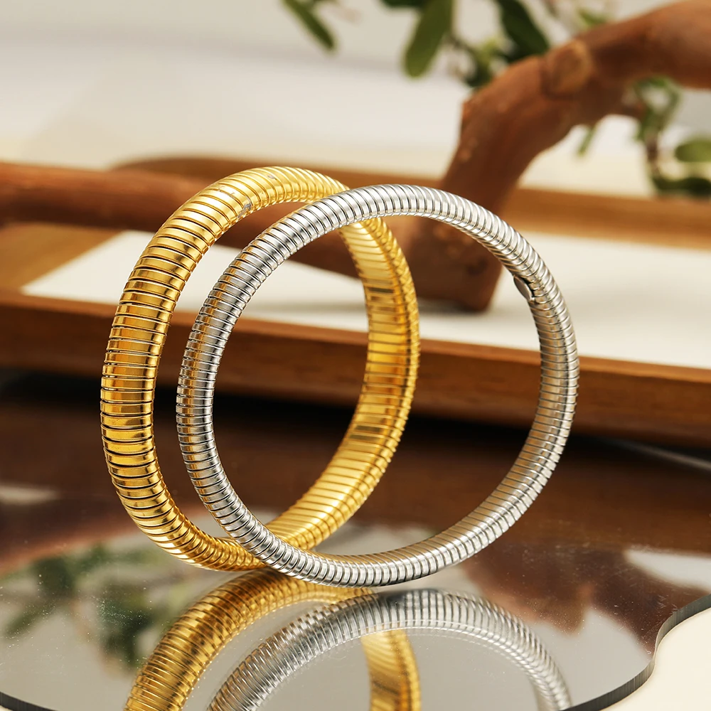 1pc 18k Gold Plated Stainless Steel Elasticity Polish Thick Bracelet Trendy Hip-Hop Metal Bangle Unisex Jewelry Gifts 60mm 5