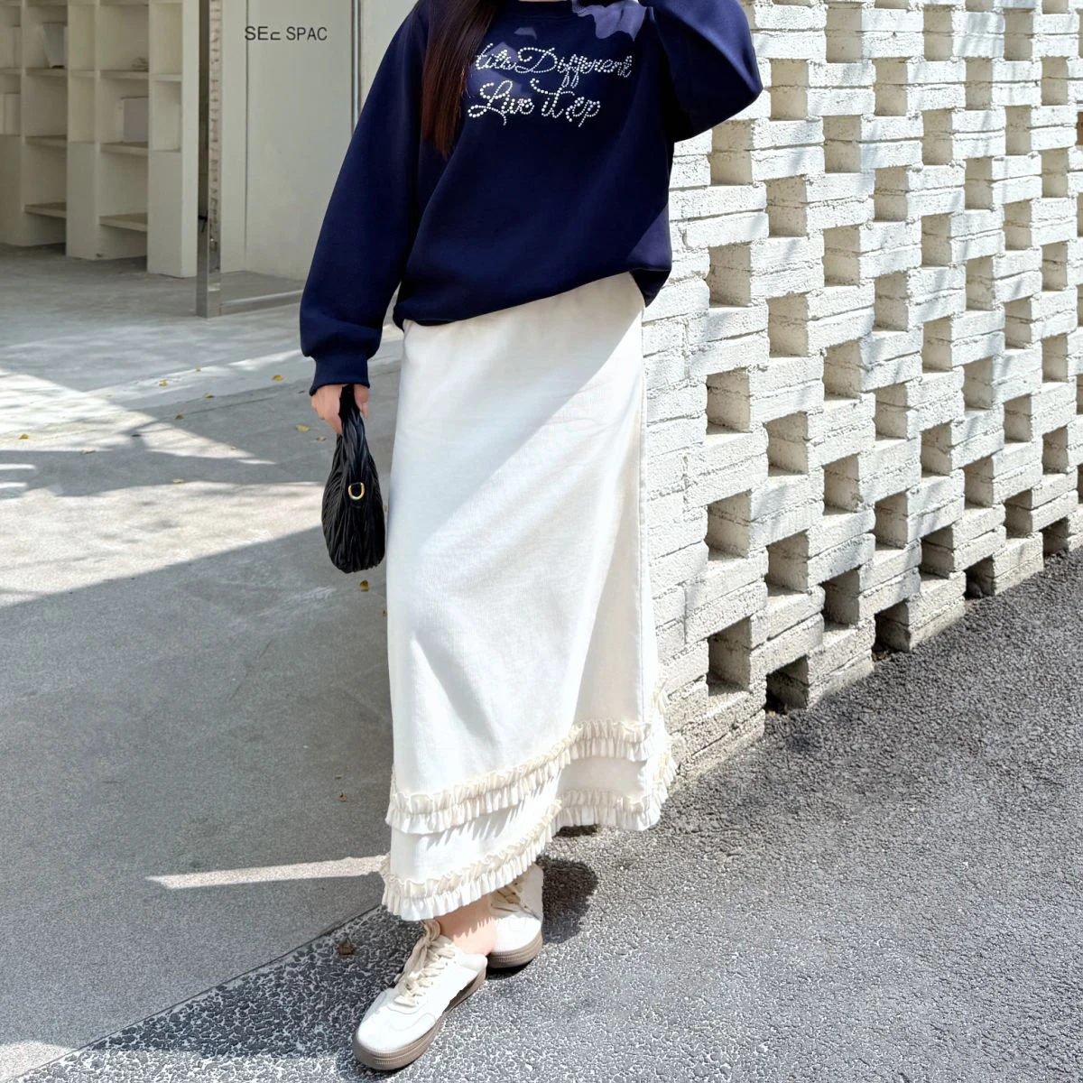 XXXXL Fashion Plus Size Women Skirts Premium Retro Corduroy 3D Lace Mid Length Cake Bottoms Autumn Winter Casual Artistic 9306