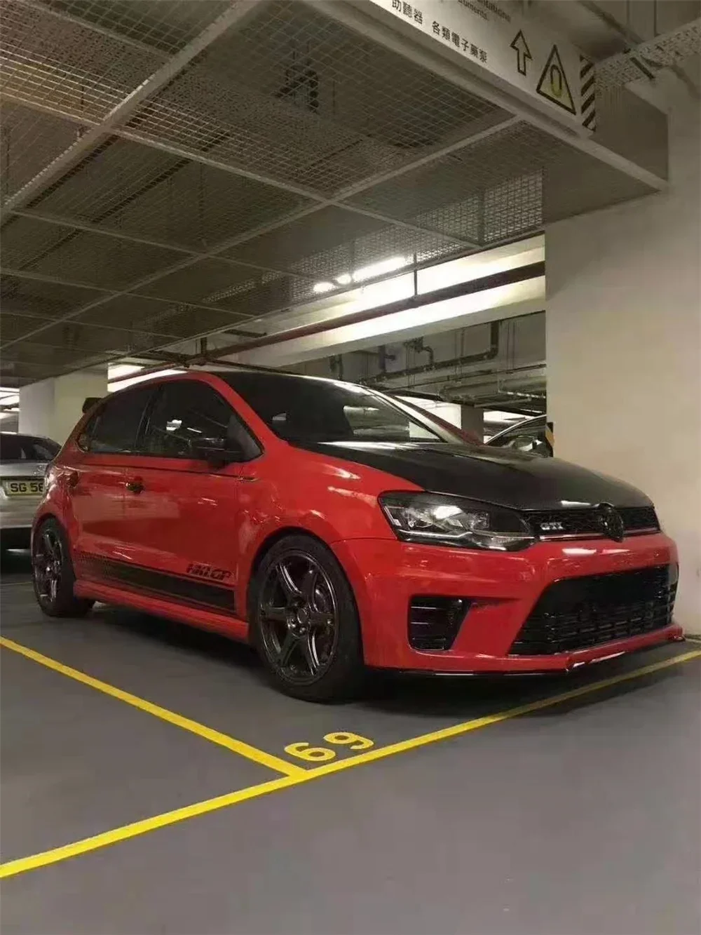 Best Auto Parts PP Plastic Replacement Front Bumper Grille Front Bumper Body Kit for Polo WRC2009- custom