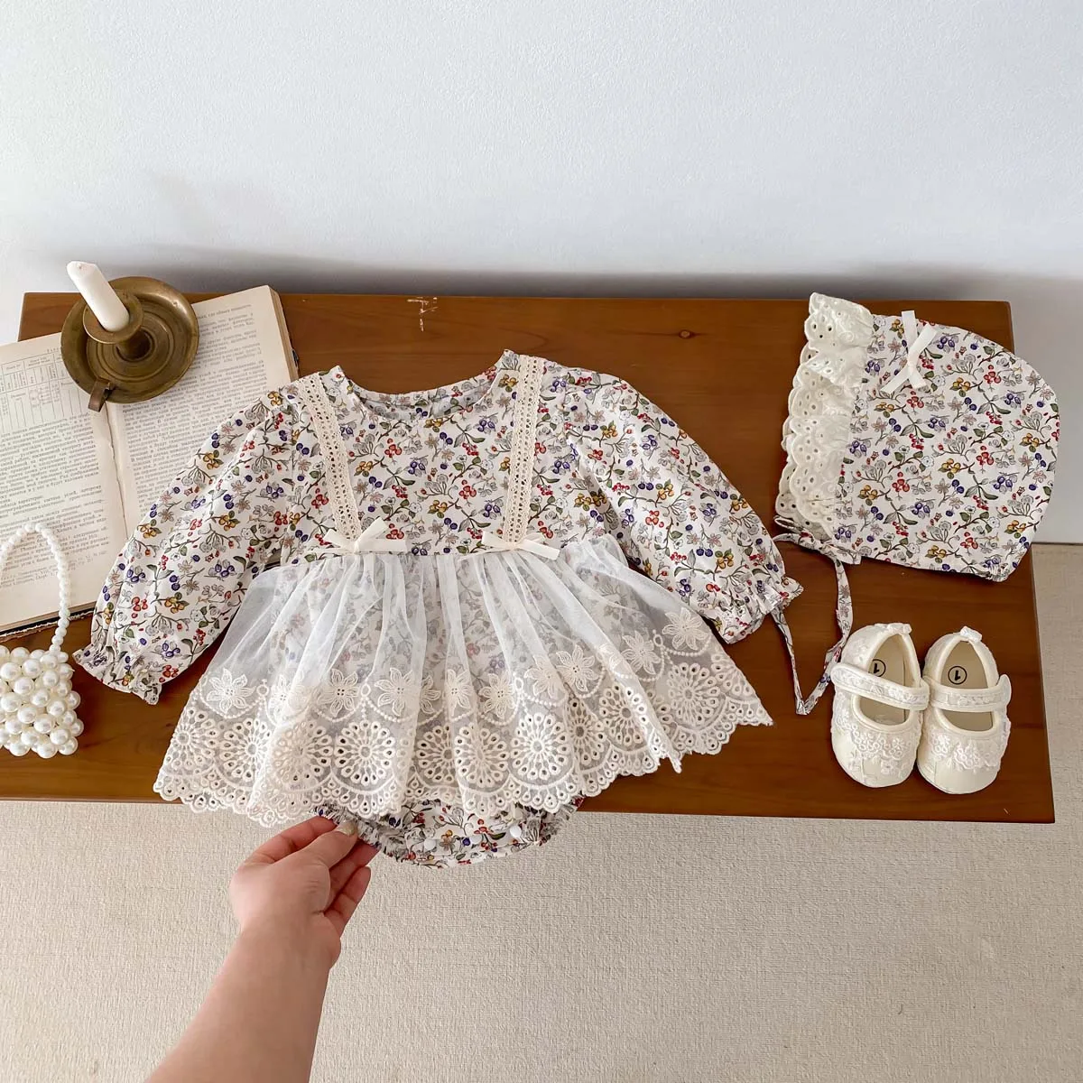 Newborn Girl Romper  Lace Cut Out Floral Dress   Long Sleeved+ Hat Baby Girl Bodysuit Baby Clothes 0-24 Months 3