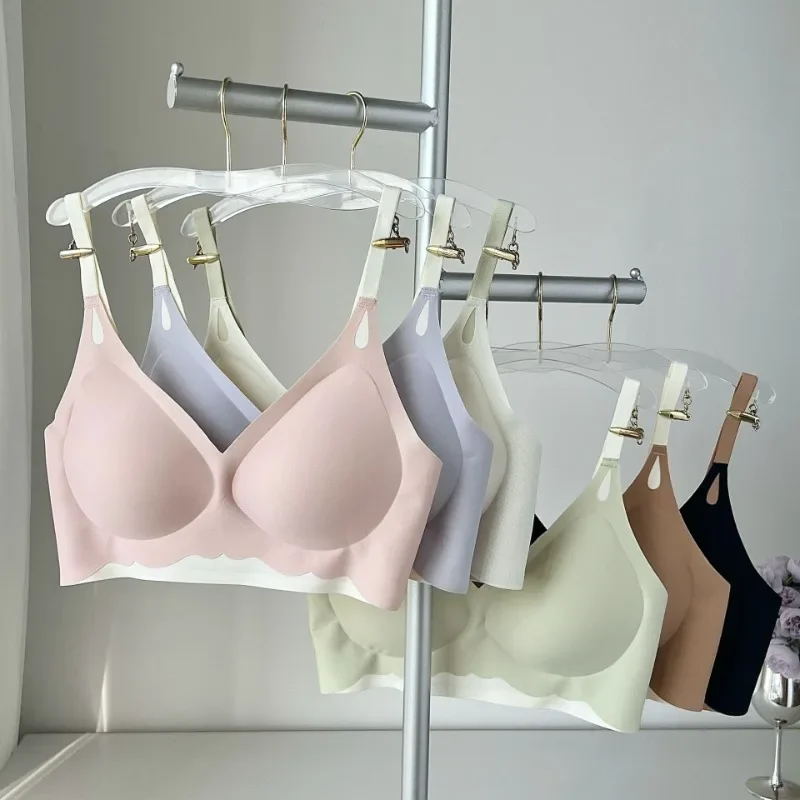 

Cloud Seamless Underwear Women's Big Chest Small Push-up Anti-sag Fixed Cup No Underwire Thin Back Bra