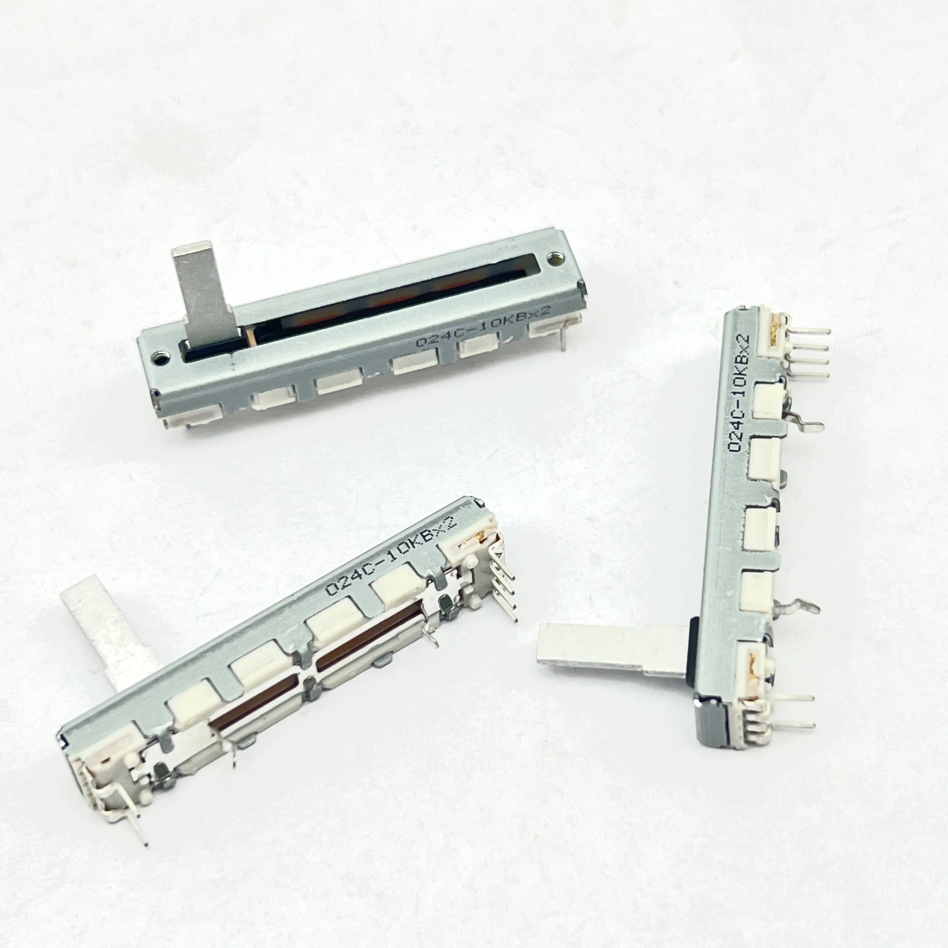 1 PCS ALPS 45MM straight slide volume adjustable potentiometer stroke 30MM shaft length 15MM 10KBx2