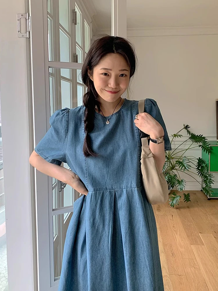 여름 빈티지 틈새 라운드 넥 백 스트랩 하이 웨이스트 슬리밍 반팔 워시 데님 드레스 레트로 패션 여성 드레스 