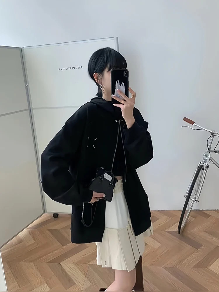 Рисунок 3 - Толстовка с капюшоном 2023 мм для осени и зимы