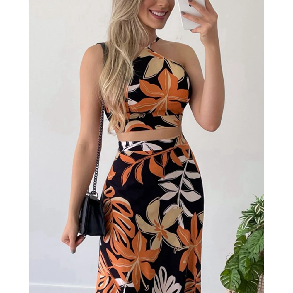 Рисунок 4 - Женский комплект из топа на бретельках